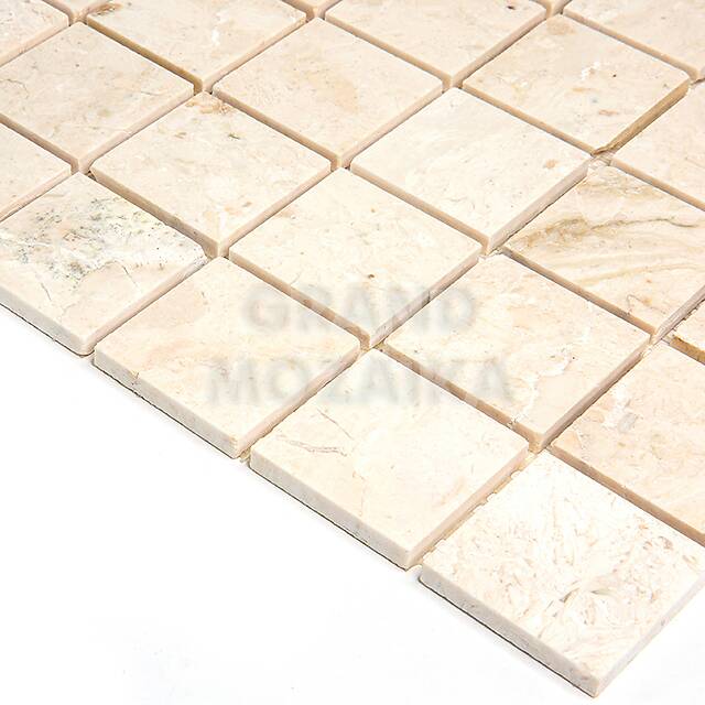 Мозаика из мрамора Crema Marfil Extra, серия Adriatica