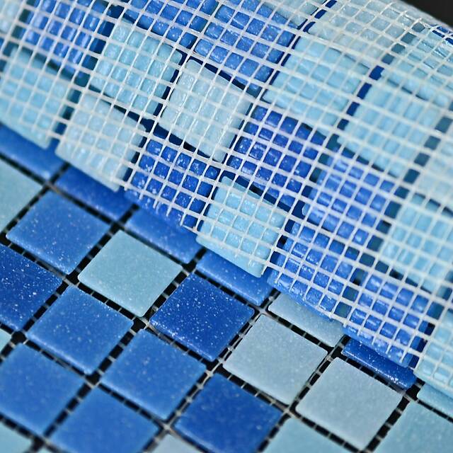 Стеклянная мозаика, серия Aqua Bona (на сетке)