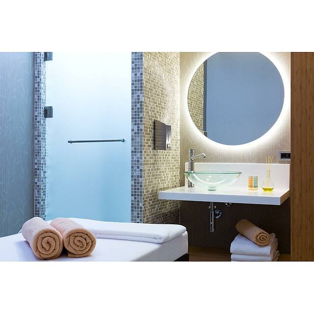 Кабинет массажа с мозаикой из натурального камня