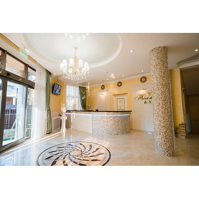 Ресепшен из натурального камня