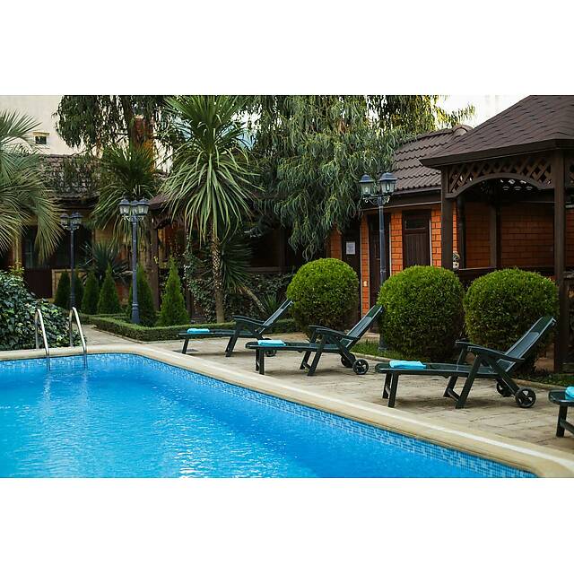 Уличный бассейн