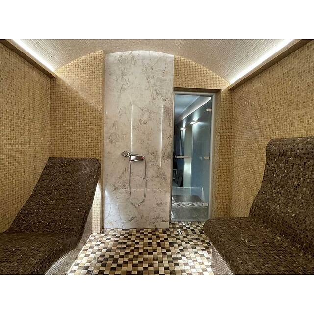 Хаммам из мраморной мозаики