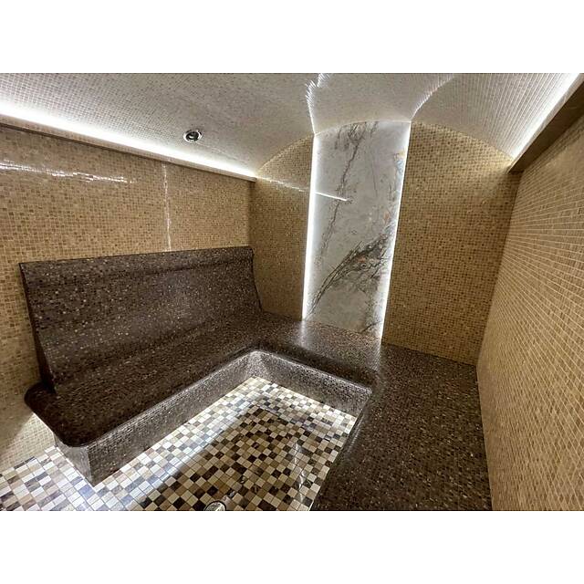 Хаммам из мраморной мозаики