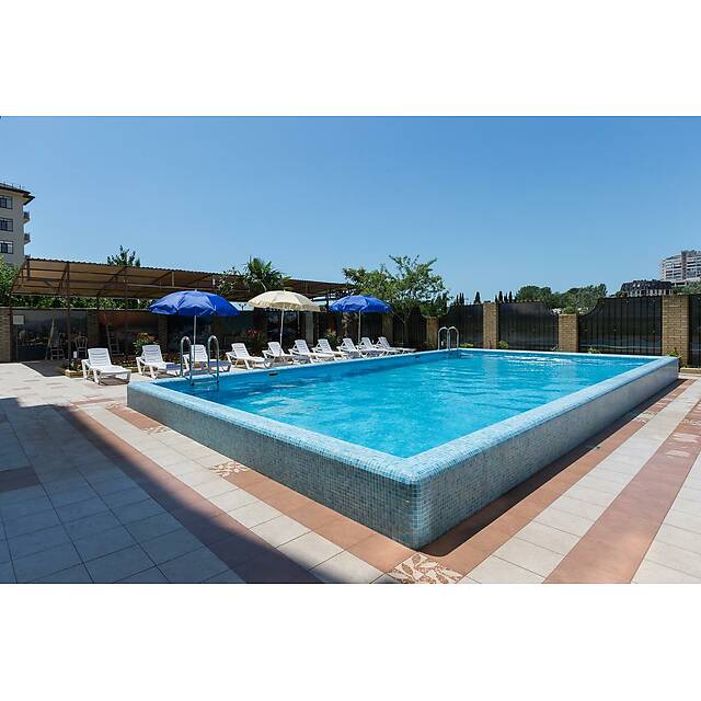 Уличный бассейн прямоугольный