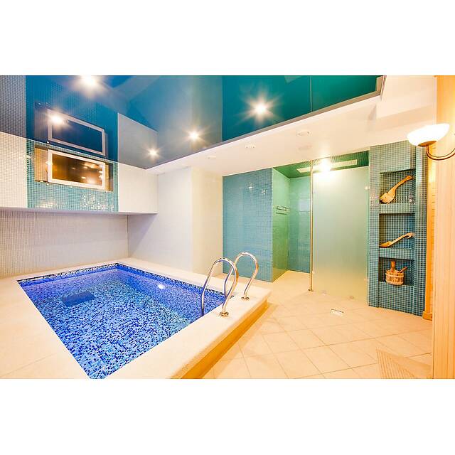 Моечная с бирюзовой мозаикой