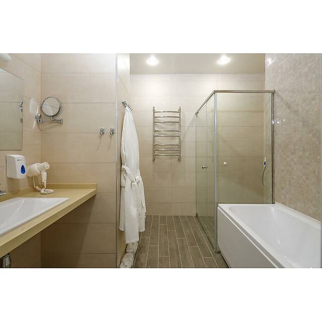 Ванная комната бежевый микс из мрамора