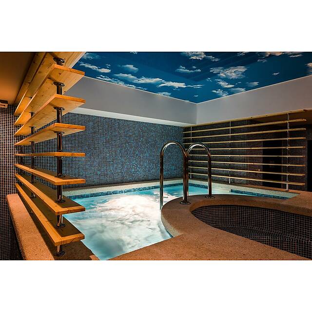 Купель из синей мозаики