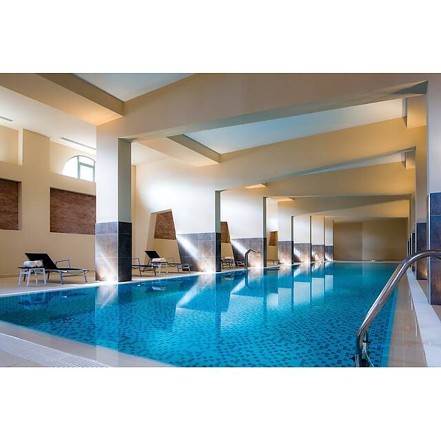 Бассейн в спа-зоне