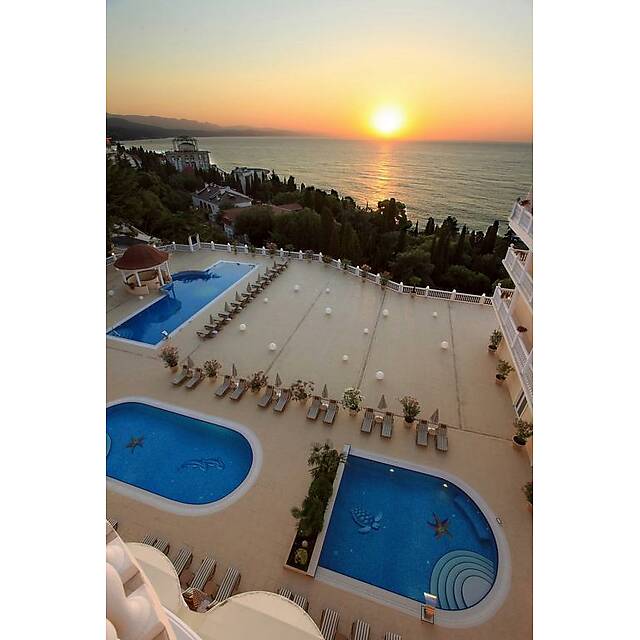 Уличные бассейны отель