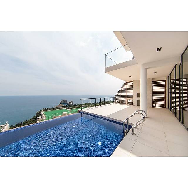 Уличный бассейн