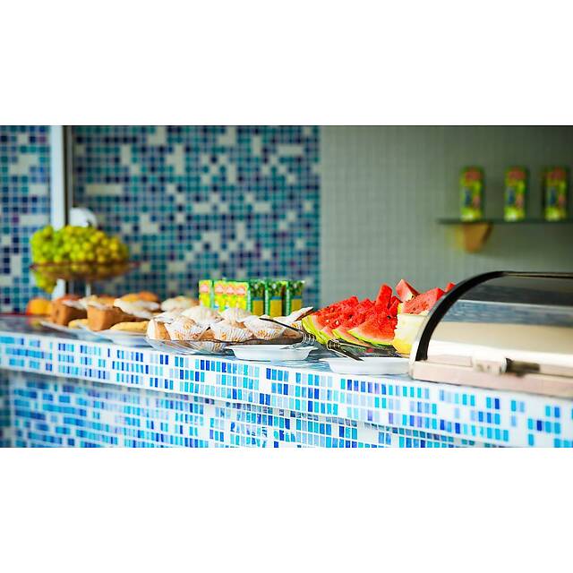 Раздаточный стол 