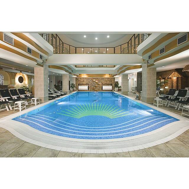 Спа зона бассейн