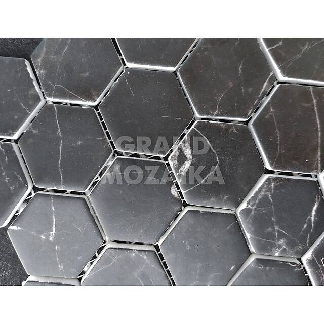 Стеклянная мозаика под мрамор Marquina, серия Marble Glass