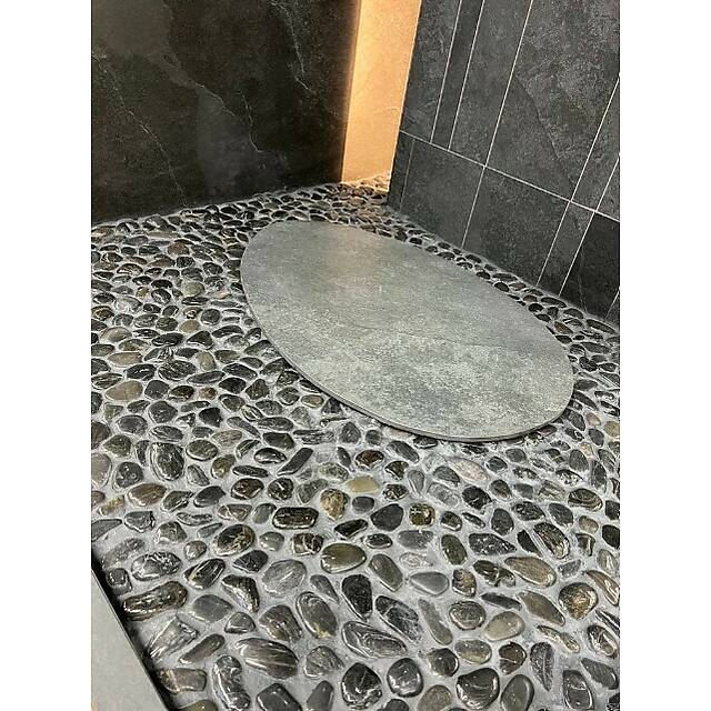 Галька на сетке