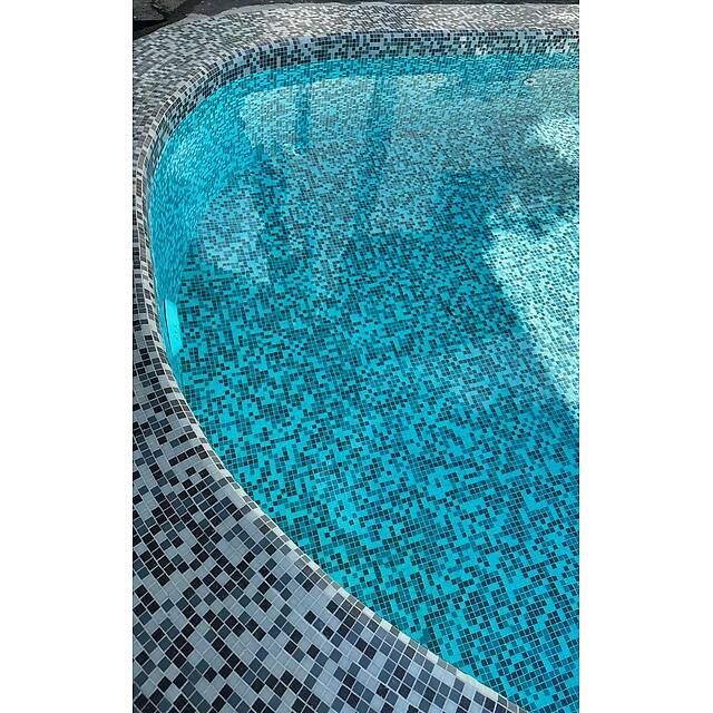 Мозаика из прессованного стекла, серия Glass Pixel