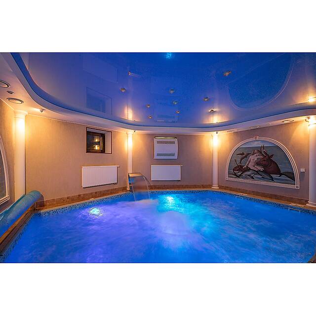 Бассейн стеклянная мозаика голубой микс