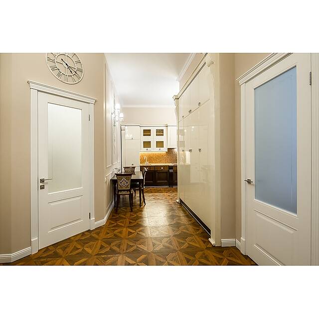 Кухня стеклянная мозаика под дерево