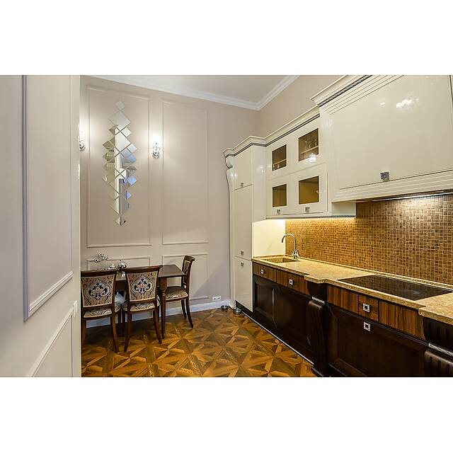 Кухня стеклянная мозаика под дерево