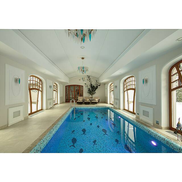 Бассейн панно с рыбками