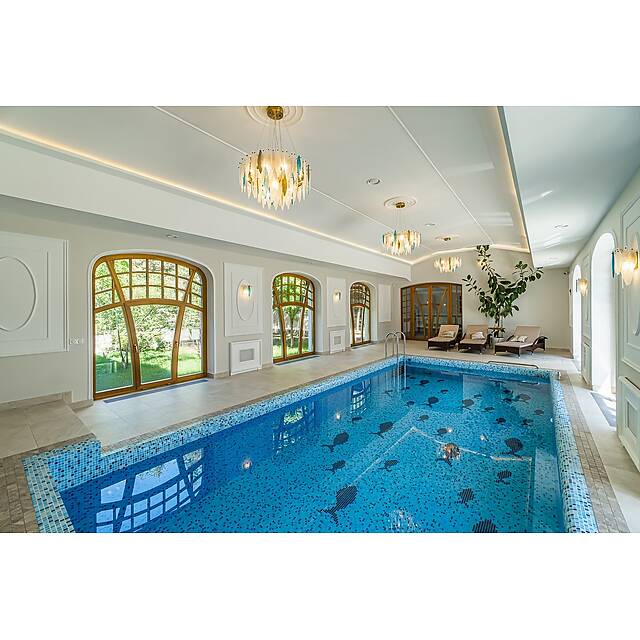 Бассейн панно с рыбками