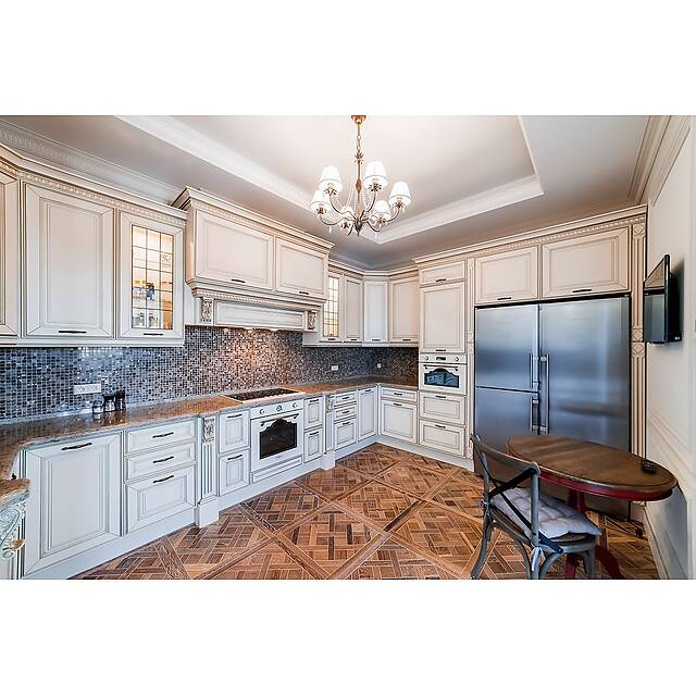 Кухонный фартук с мраморной мозаикой