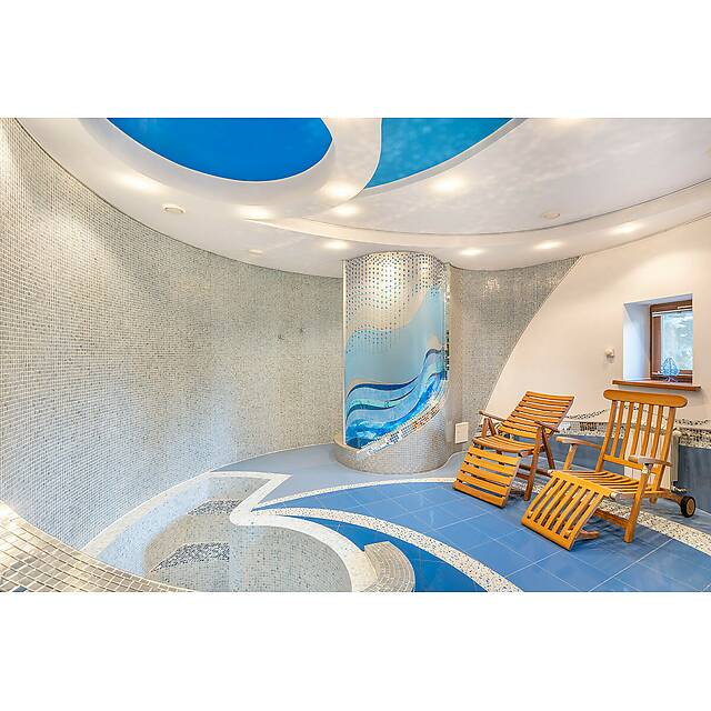 Джакузи в спа зоне