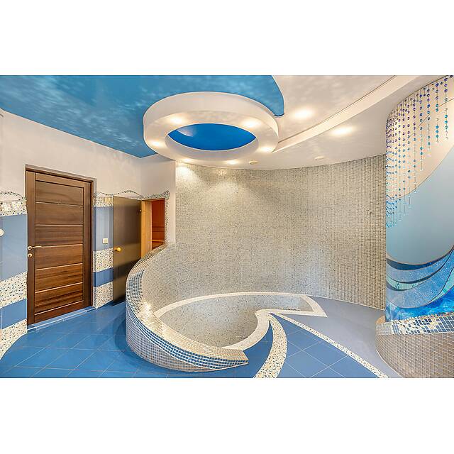 Джакузи в спа зоне