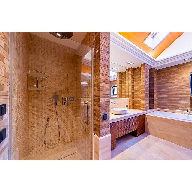 Душевая из мрамора