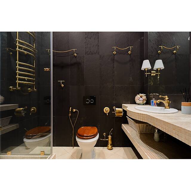 Душевая с мраморной мозаикой