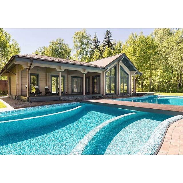 Бассейн из стеклянной мозаики 