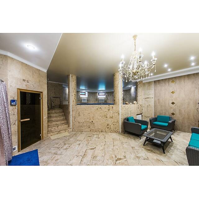 Ванная комната с бассейном