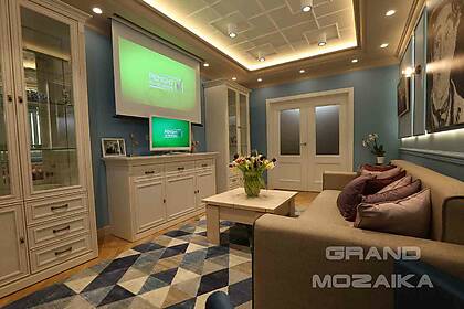 Синема-гостиная для семьи Дениса Шведова